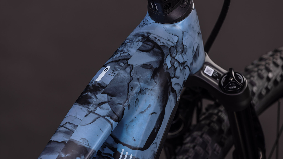 Cube Reaction Hybrid SLT 800 hazeblue´n´fume (2026)