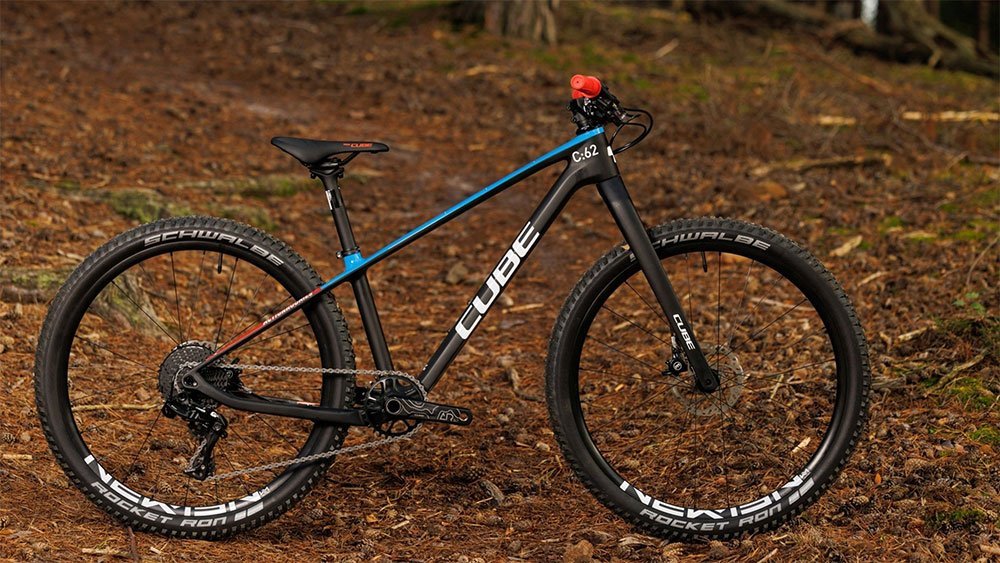 Cube Elite 240 C:62 SLX carbon´n´blue´n´red