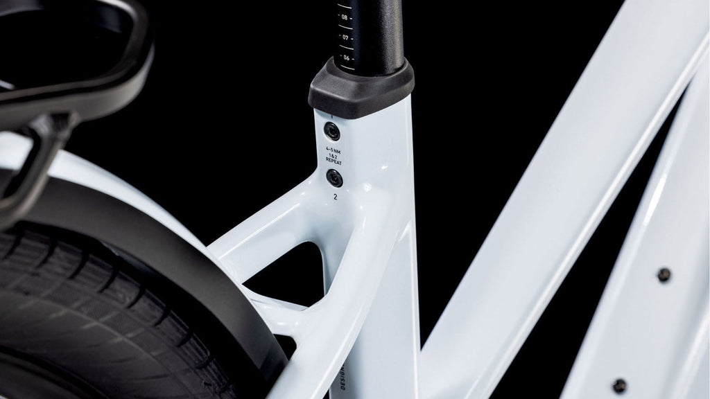 Cube Kathmandu Hybrid ONE 800 Lady polarwhite´n´black