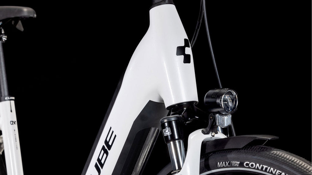 Cube Supreme Hybrid Comfort ONE 500 metallicwhite´n´black