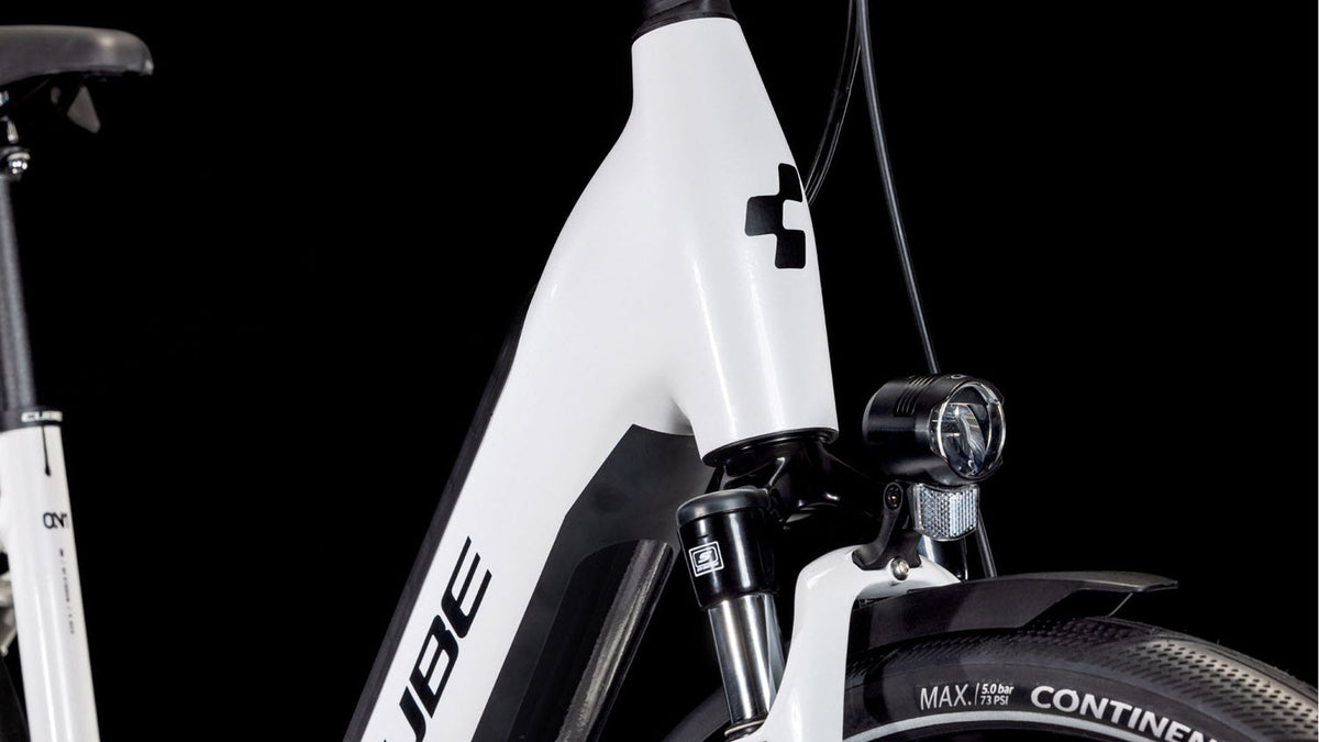 Cube Supreme Hybrid Comfort ONE 500 metallicwhite´n´black